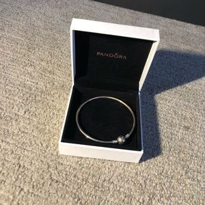 PANDORA Bangle Bracelet. NEW!